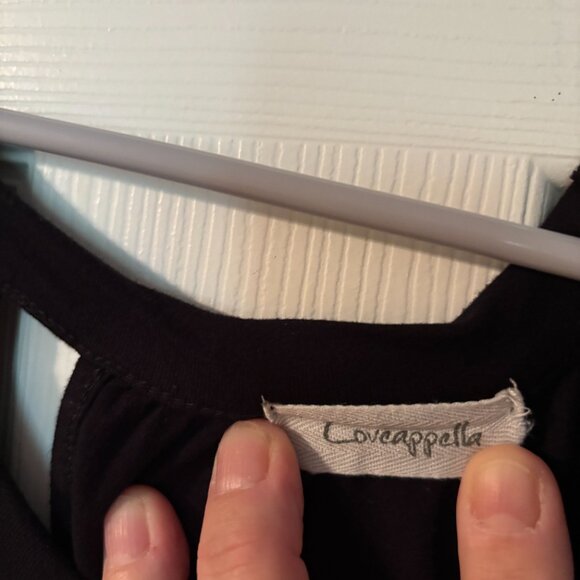 Ladies Black loose tank Size Large - Picture 3 of 4